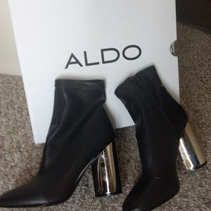 COPY - Leather Aldo ankle boots with gold color heel